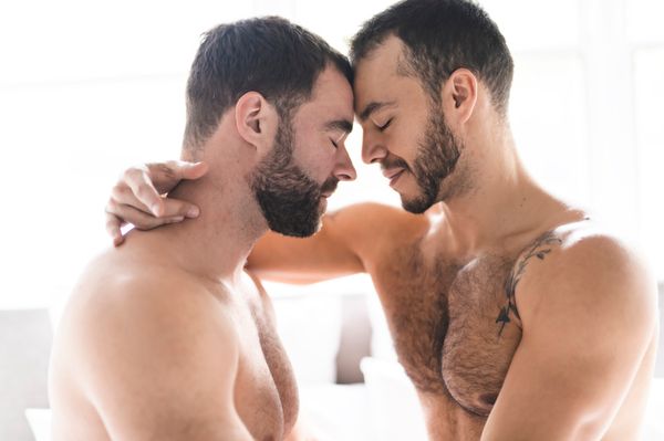 One Third of Gays and Lesbians Can't Detect a Fake Orgasm