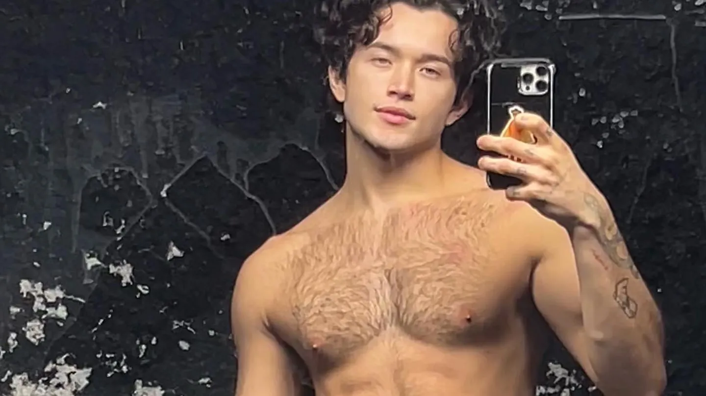 Venezuelan Pop Star and Queer Musician Santi Turns Heads with Sexy Dance