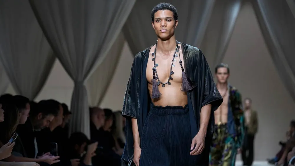 Armani's Global Aesthetic Shines in Bohemian Emporio Armani Show, Though Designer Misses Milan Bow