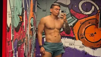 Yolber Martinez Goes Beyond Borders